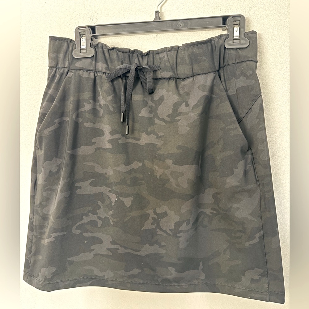 Hilary Radley Camouflage Utility Skirt with Pockets | Size Small